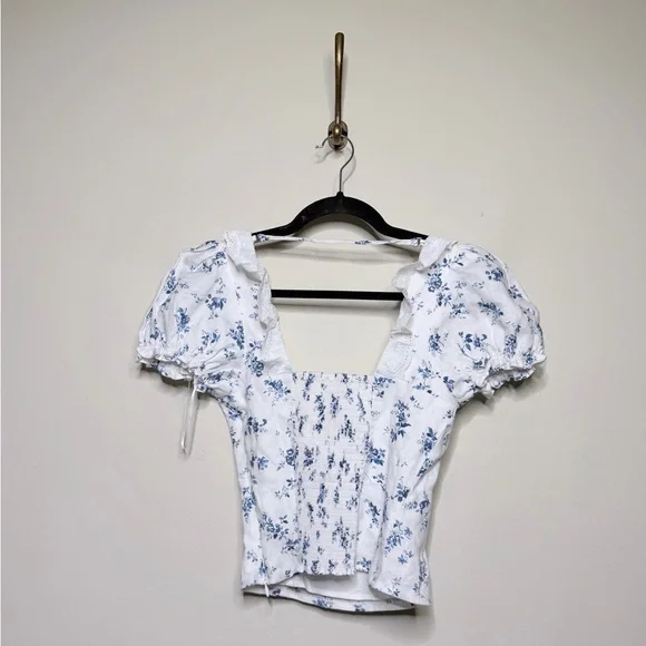 Reformation Alice Puff Sleeve Linen Top in Orlaya - Picture 6 of 6